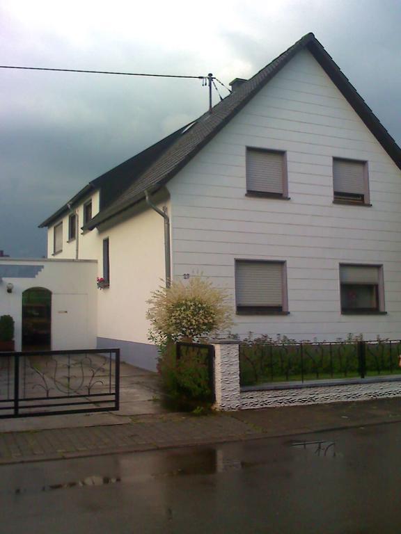 Fewo Mueller Apartment Зарлуи Екстериор снимка